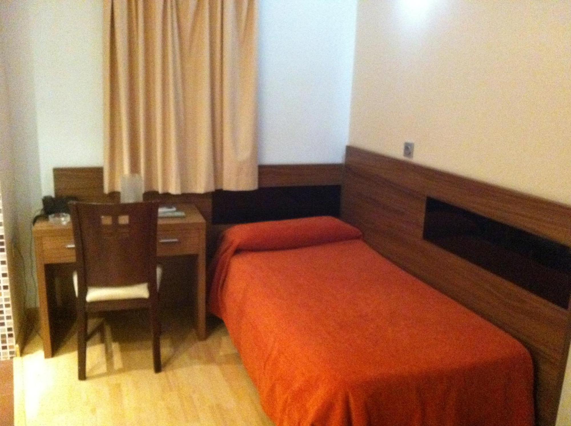 Hotel El Cruce Moraleda Moraleda De Zafayona Εξωτερικό φωτογραφία