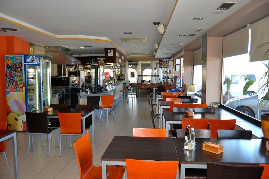 Hotel El Cruce Moraleda Moraleda De Zafayona Εξωτερικό φωτογραφία